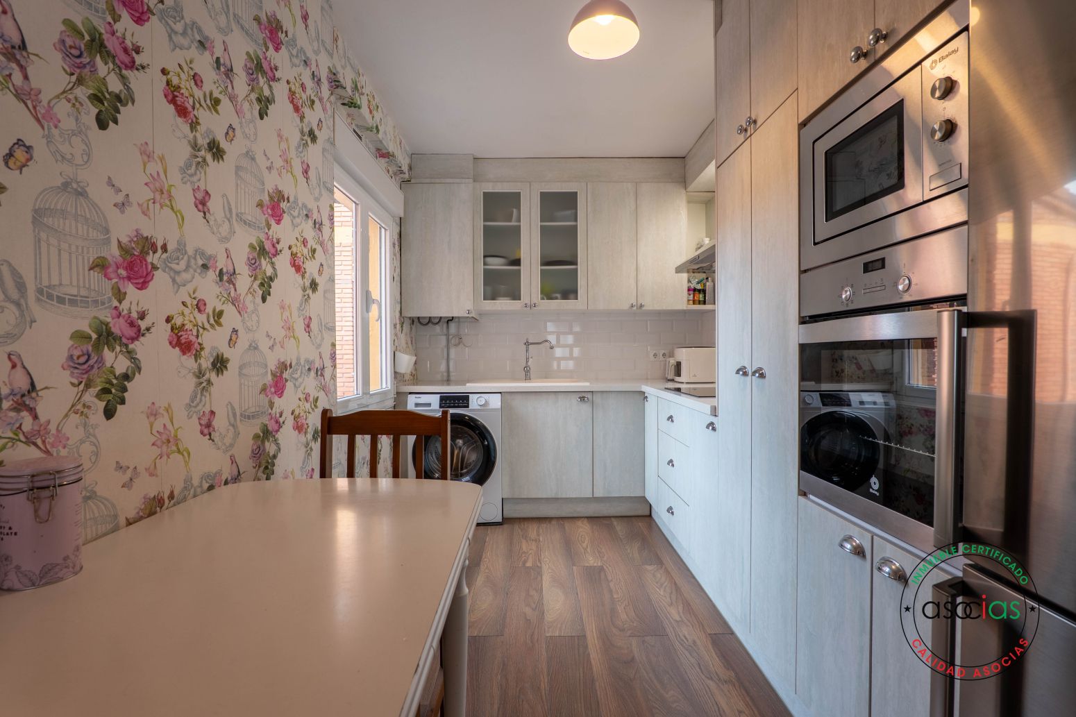 Kitchen of Flat for sale in Gijón   with Heating and Storage room