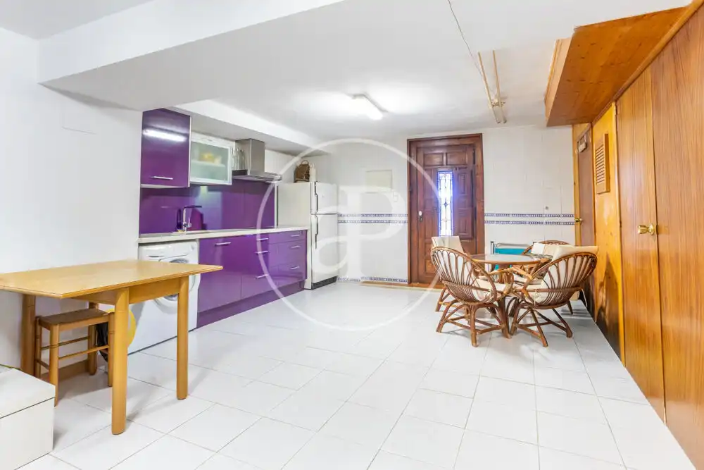 Cocina de Casa o chalet en venta en Paterna con Aire acondicionado, Calefacción y Jardín privado