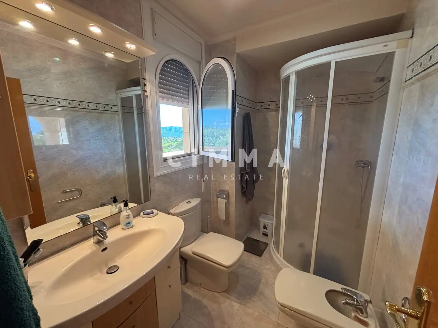 Chalet con piscina en venta en Urbanizaciones, imagen 14