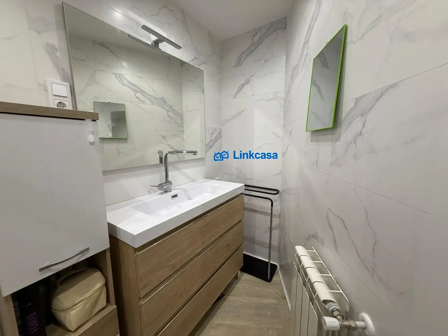 Baño de Piso en venta en Madrid con Aire acondicionado, Calefacción y Terraza