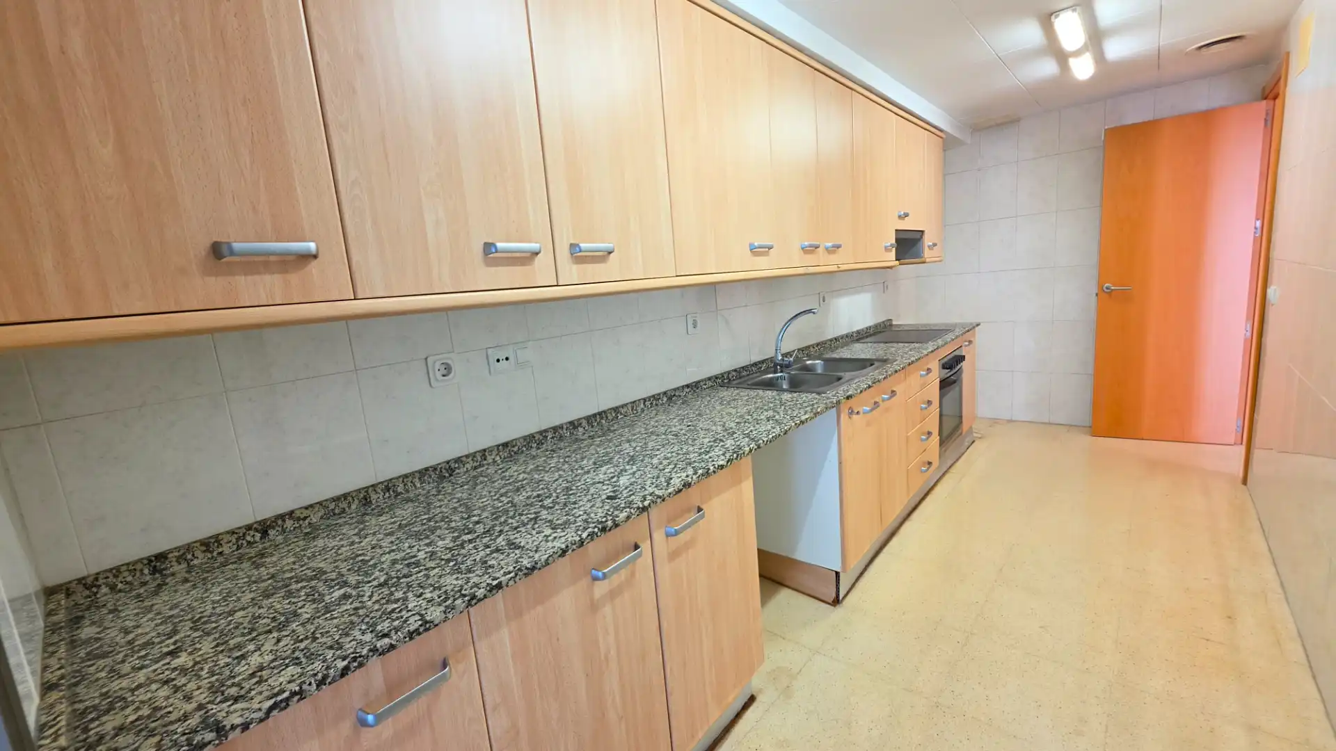 Cocina de Piso en venta en Tarragona con Aire acondicionado, Calefacción y Terraza