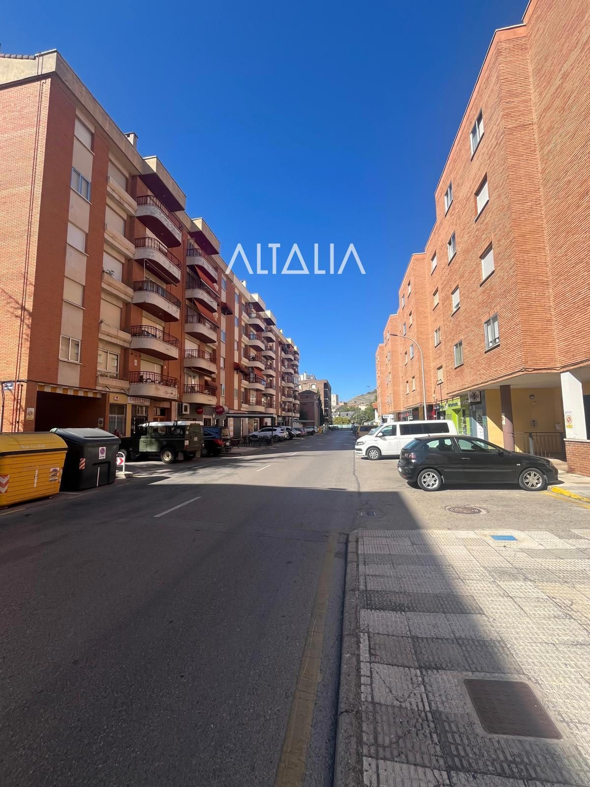 Vista exterior de Pis en venda en Cuenca Capital amb Calefacció i Terrassa