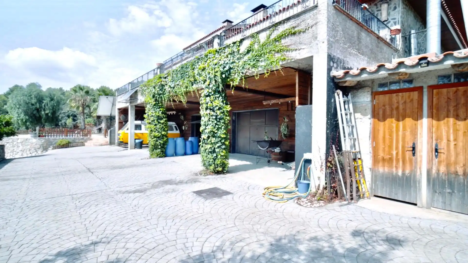 Vista exterior de Finca rústica en venda en Almoster amb Calefacció, Jardí privat i Terrassa