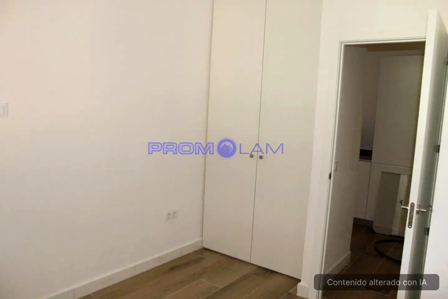 Bedroom of Ground floor for sale in Sevilla