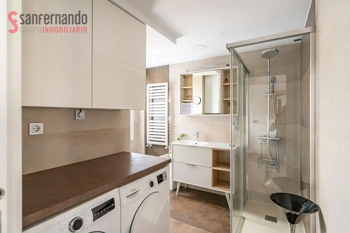 Baño de Piso en venta en Santander con Calefacción y Balcón