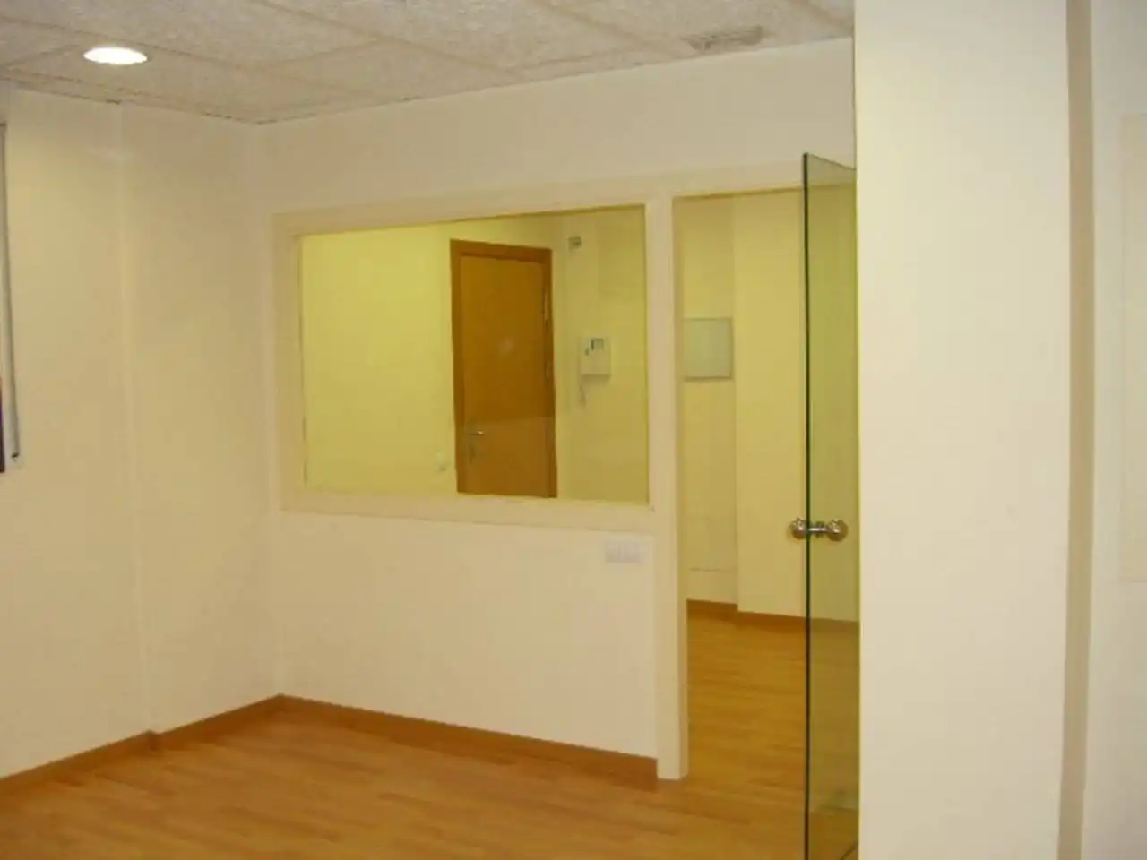 Local comercial en venta en Carretera Martorell, imagen 4