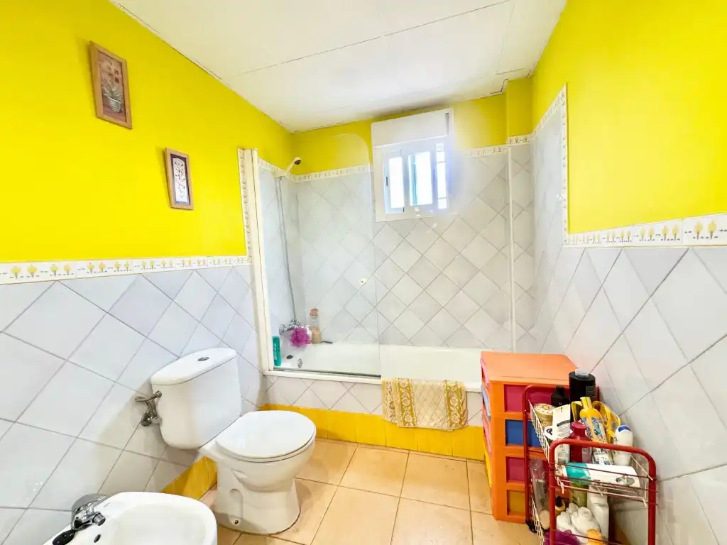 Baño de Casa o chalet en venta en Córdoba con Terraza y Piscina