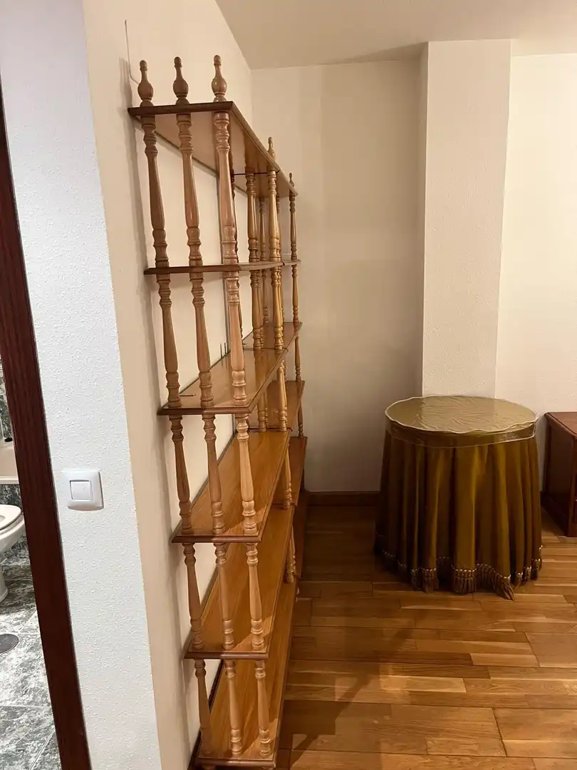 Piso de alquiler en Milán - Pumarín - Teatinos