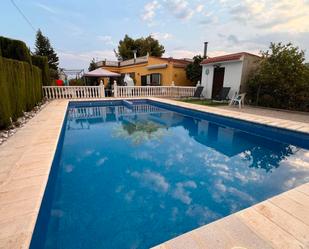 Piscina de Finca rústica en venda en Crevillent amb Aire condicionat, Terrassa i Piscina