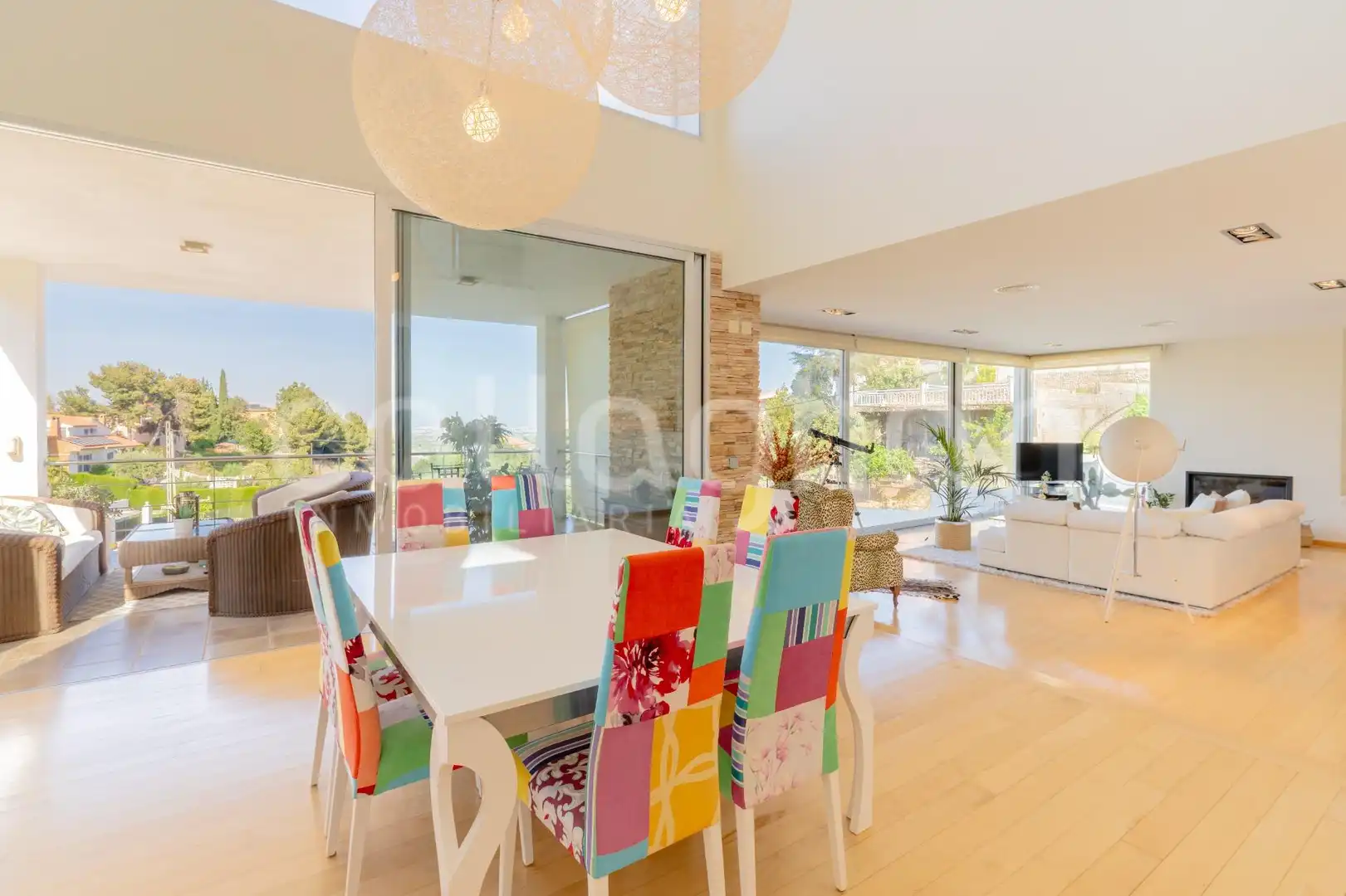 Comedor de Casa o chalet en venta en Chiva con Aire acondicionado, Calefacción y Jardín privado