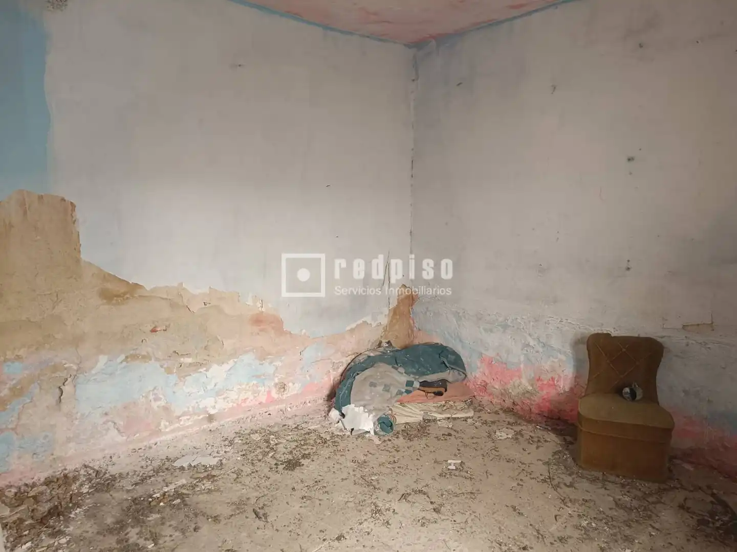 Houses for sale in Palomeque  with Private garden