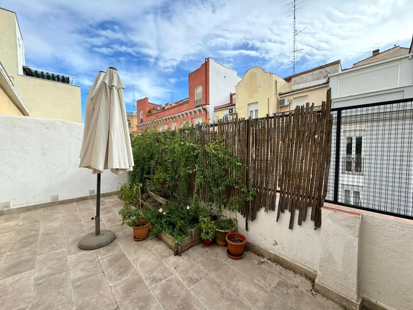 Terrassa de Àtic de lloguer en Madrid amb Aire condicionat, Calefacció i Terrassa