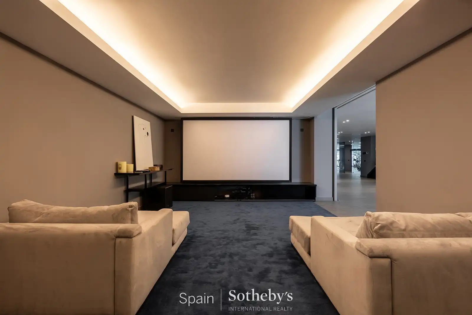 Sala d'estar de Casa o xalet de lloguer en Pozuelo de Alarcón amb Aire condicionat, Jardí privat i Terrassa