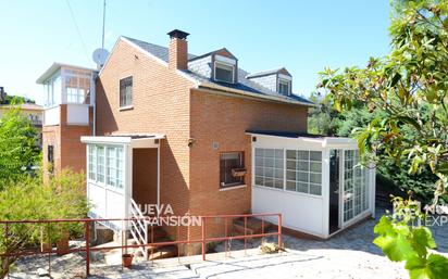 Exterior view of House or chalet for sale in Valdemorillo  with Air Conditioner and Terrace