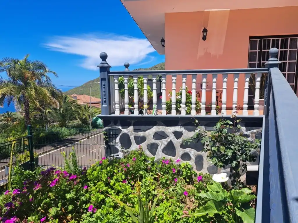Exterior view of Houses for sale in Los Silos  with Storage room