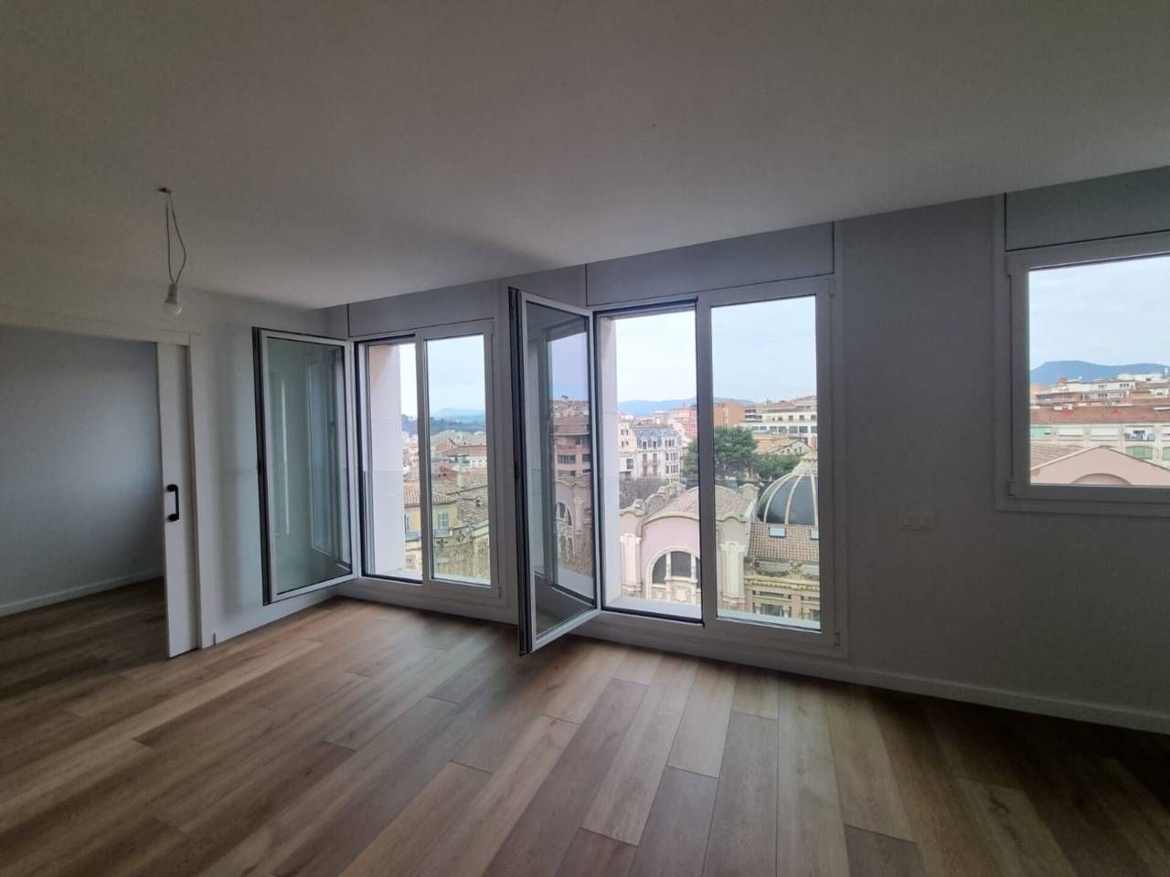 Bedroom of Flat for sale in Manresa  with Heating, Parquet flooring and Storage room