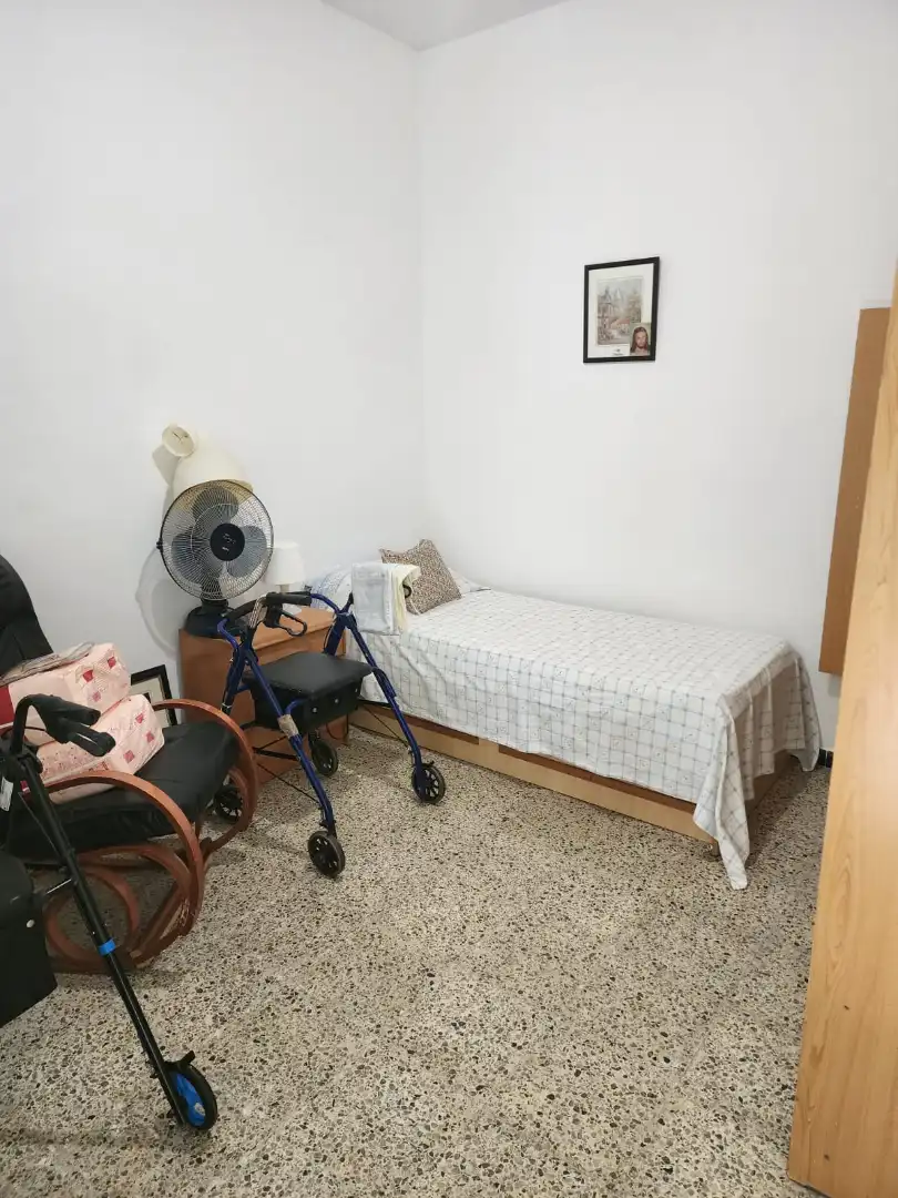 Bedroom of Flat for sale in Sant Joan Despí  with Heating, Furnished and Oven
