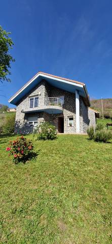 Casa-chalet en Venta en Riosa