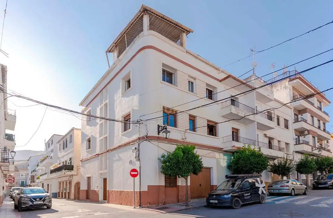 Vista exterior de Pis en venda en Cádiar