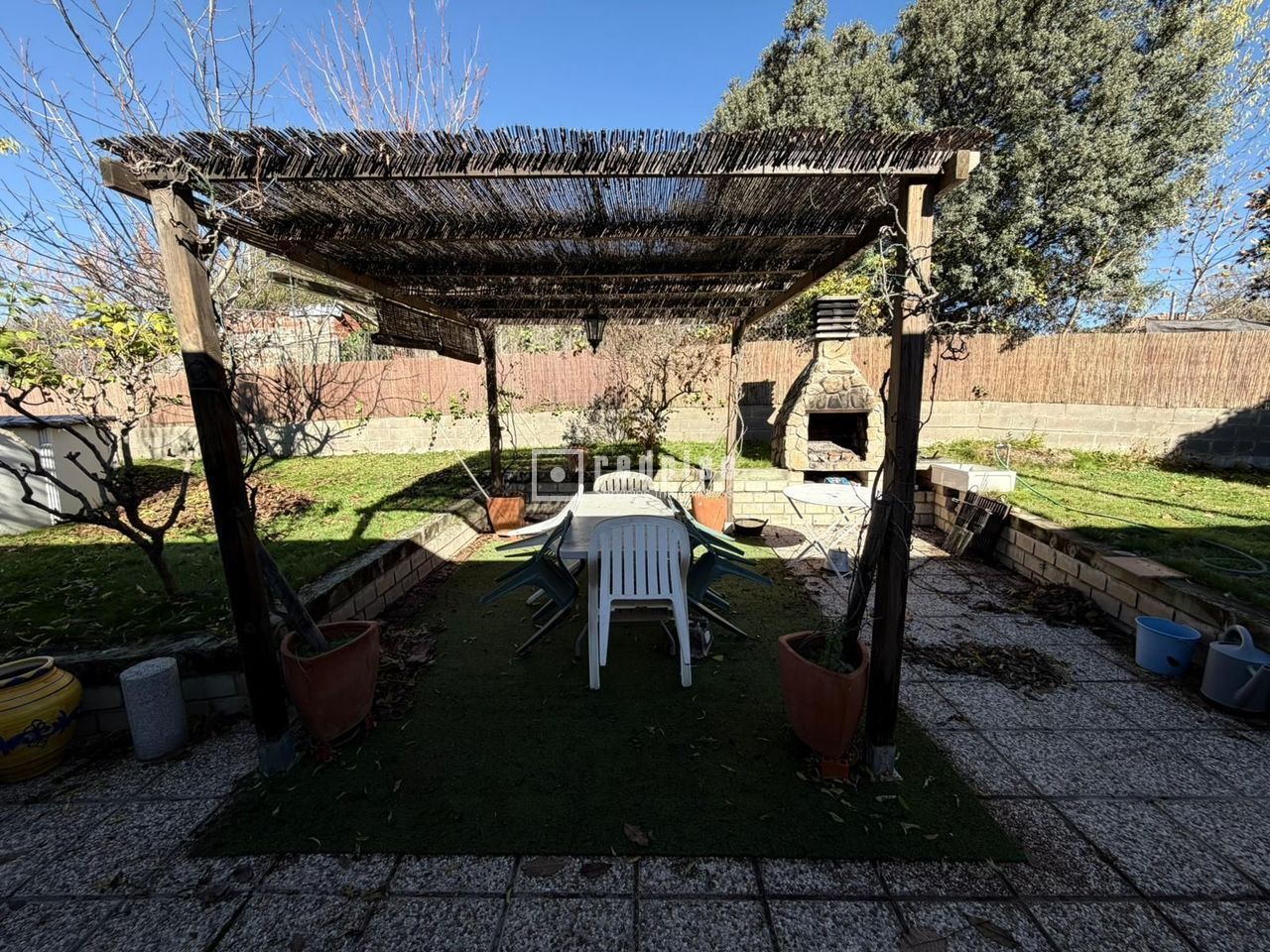Garden of House or chalet for sale in Santa María de la Alameda  with Heating and Swimming Pool
