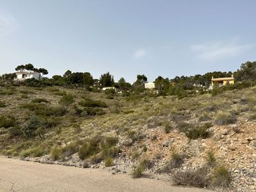 Terreno residenziale in vendita a Calle NUEVA SIERRA DE