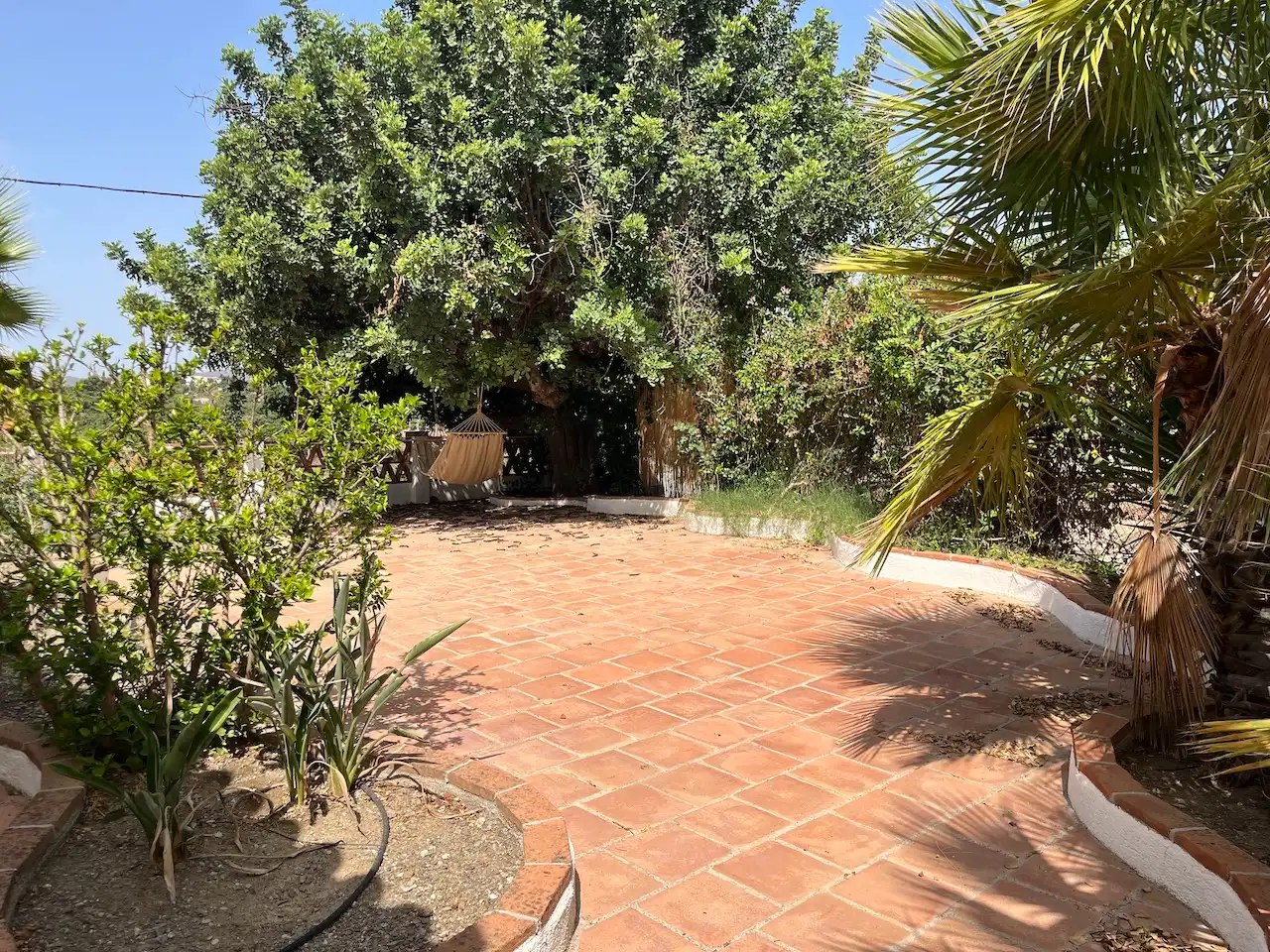 Terrace of Country homes for sale in Vélez-Málaga  with Air Conditioner, Heating and Private garden