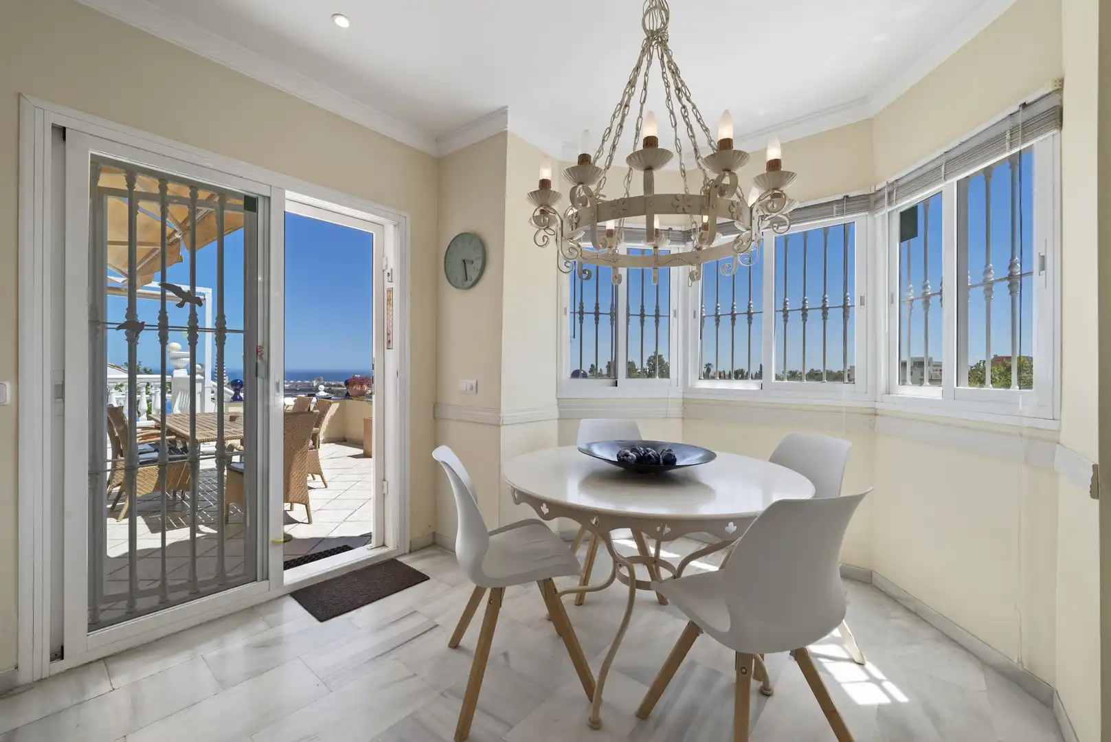 Comedor de Casa o chalet en venta en Mijas con Aire acondicionado, Jardín privado y Terraza