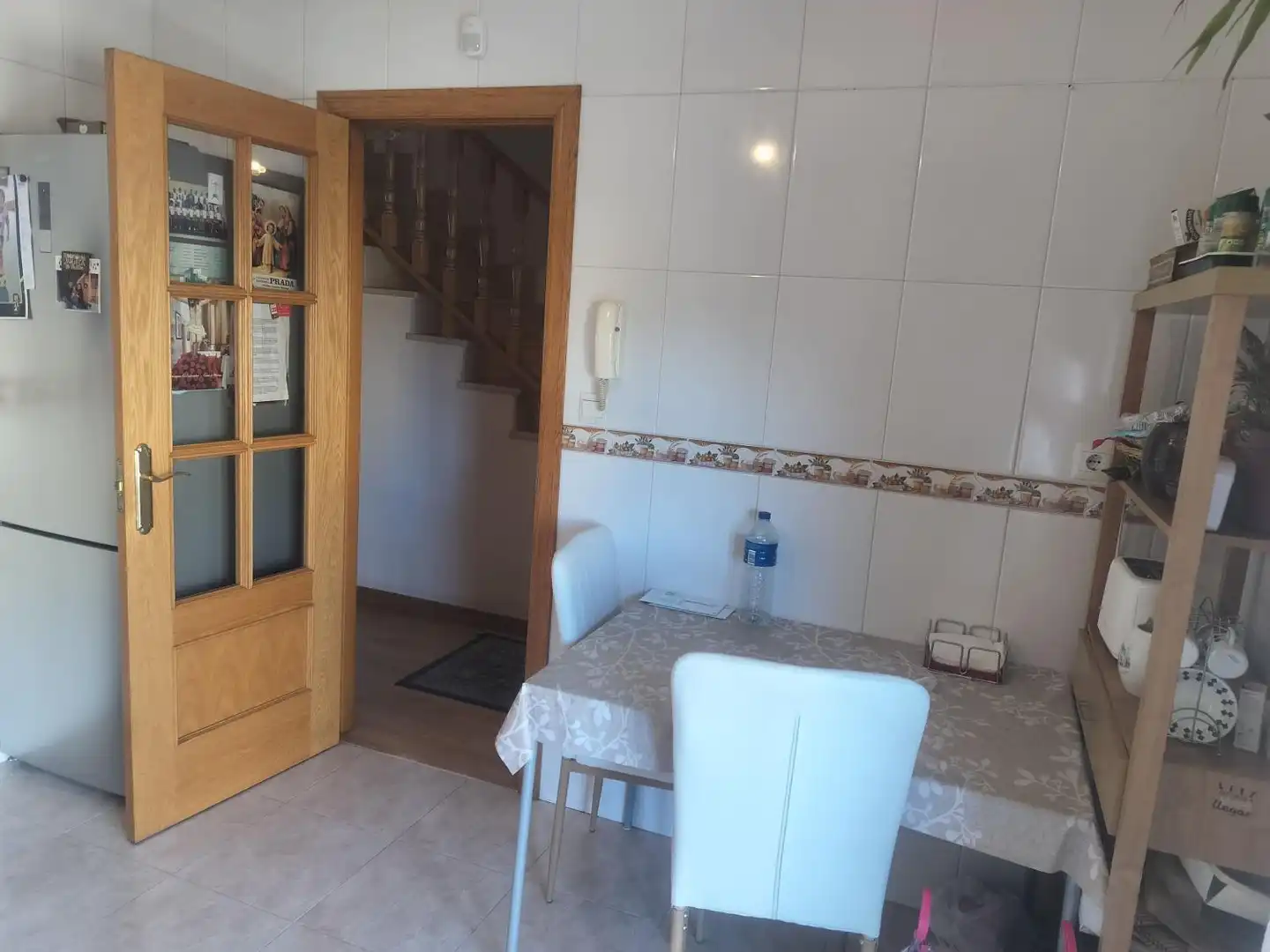 Cuina de Casa adosada en venda en Ponferrada amb Calefacció