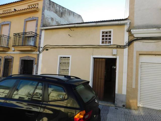 Casa-chalet en Venta en Don Benito