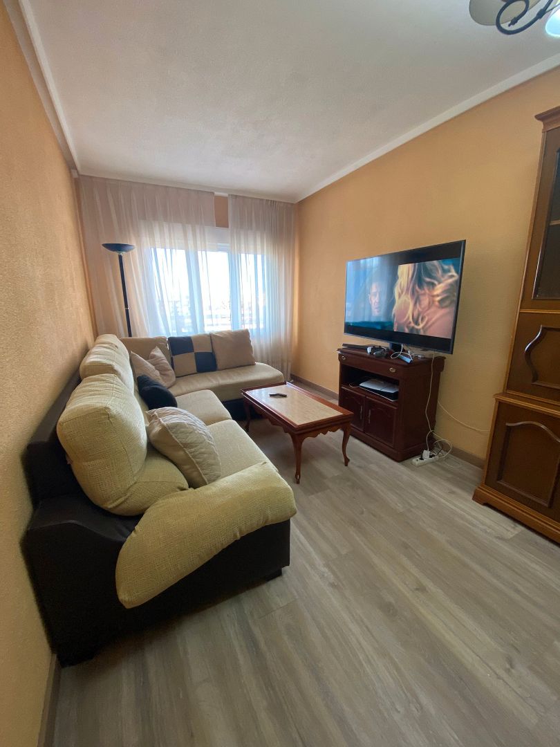 Sala de estar de Piso en venta en Siero con Calefacción, Terraza y Trastero