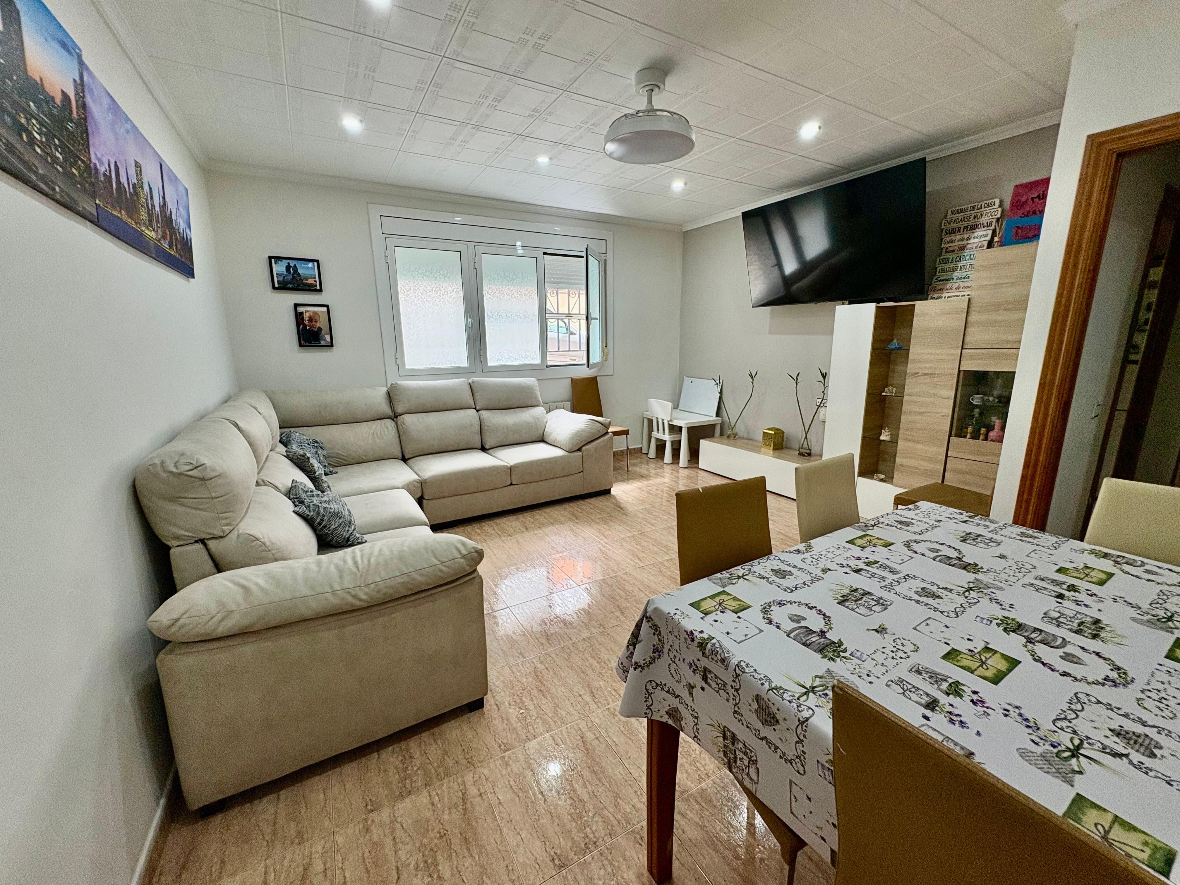 Living room of Planta baja for sale in  Barcelona Capital