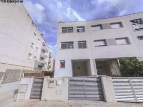 Exterior view of Single-family semi-detached for sale in El Vendrell  with Terrace