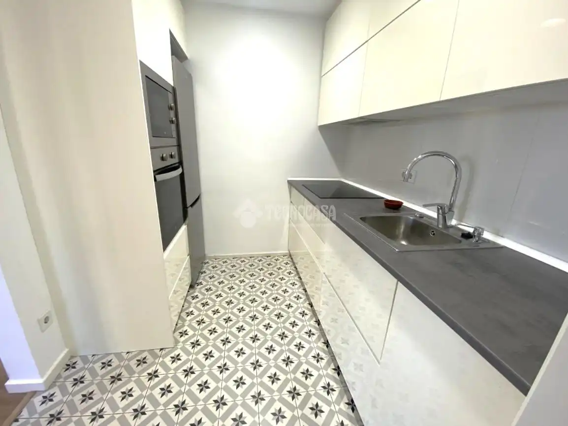Kitchen of Flat for rent in Barcelona  with Air Conditioner and Terrace