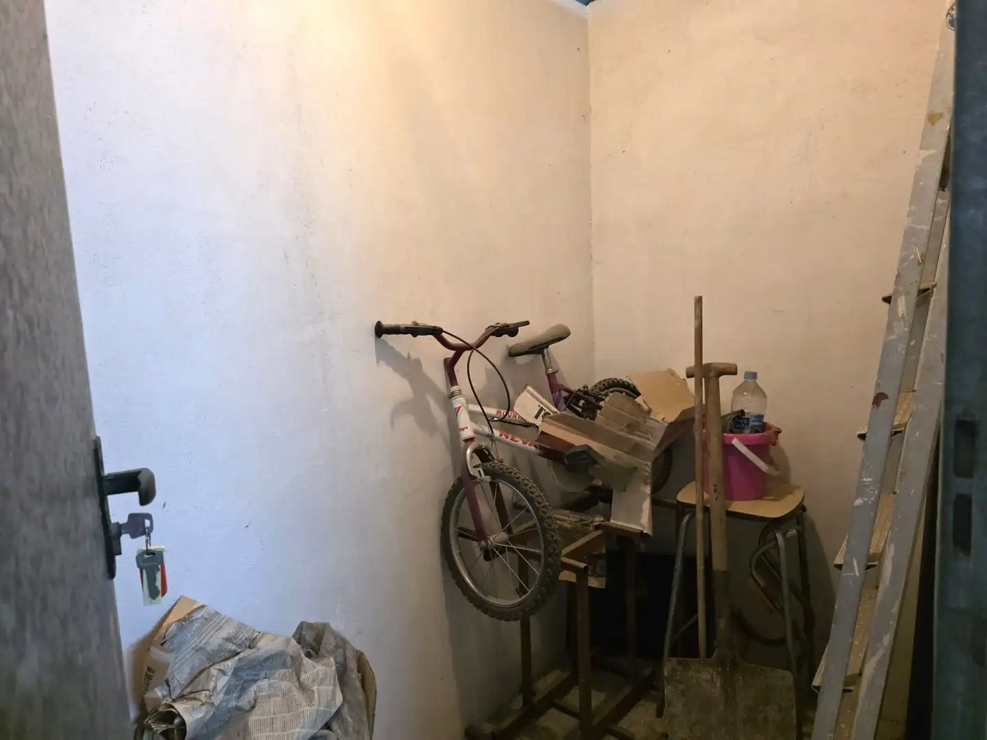 Garage zum Verkauf in Santa Pola