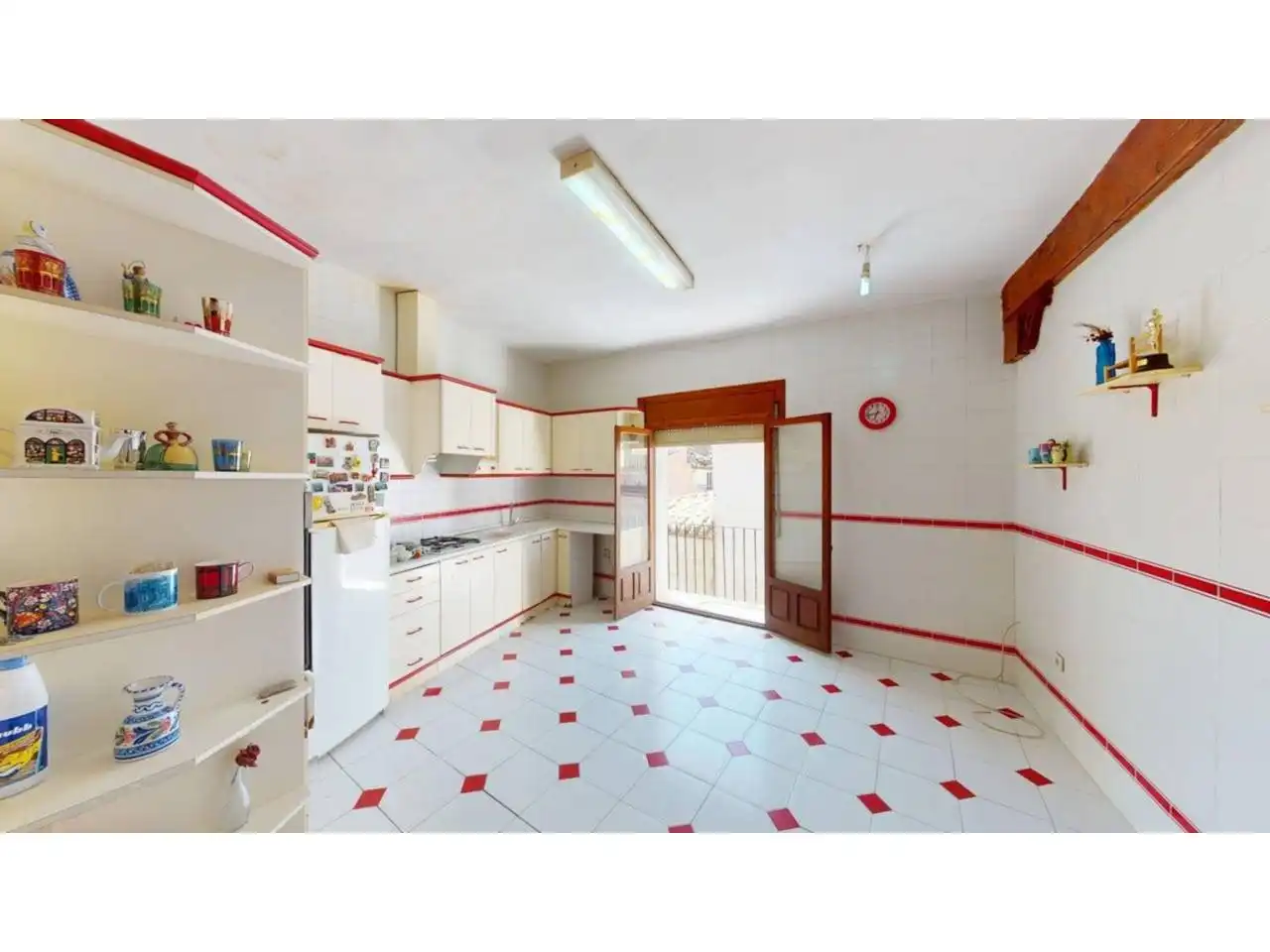 Cuina de Casa o xalet en venda en Caravaca de la Cruz amb Aire condicionat, Jardí privat i Terrassa