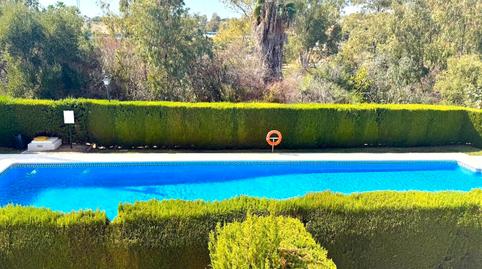 Foto 3 de Casa adosada en venta en Calle Sirio, 18, Los Naranjos, Málaga