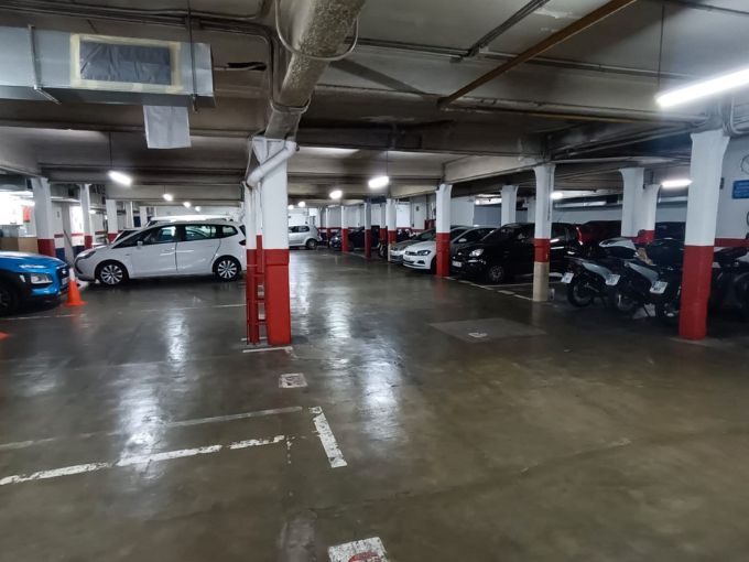 Parkplatz von Garage miete in  Barcelona Capital mit Alarm