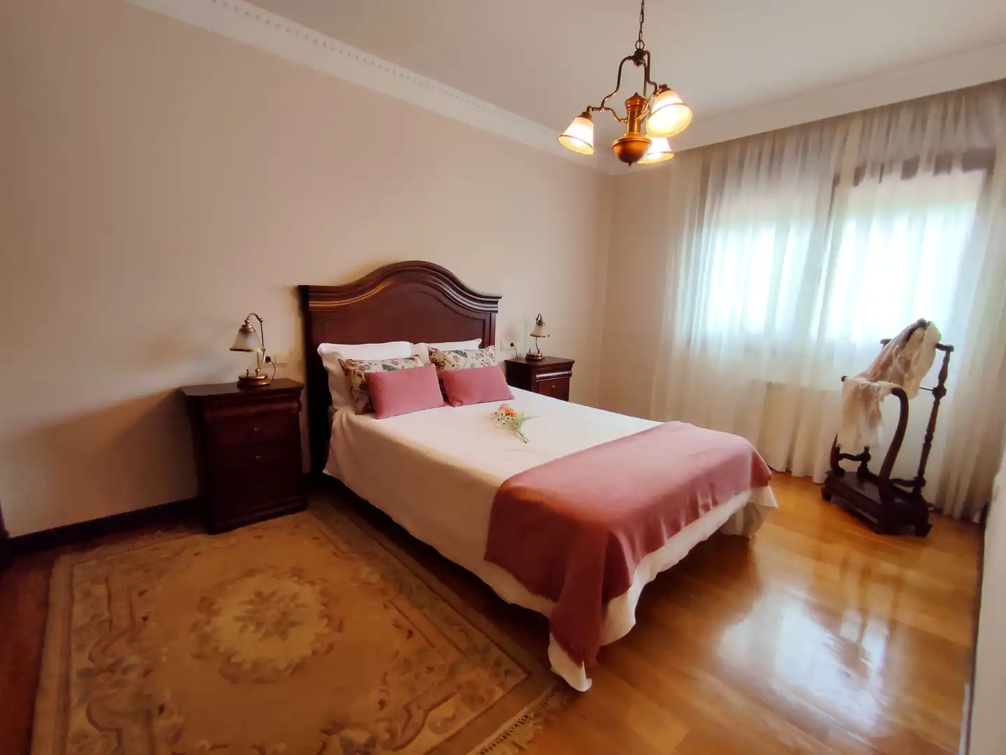 Dormitori de Casa o xalet en venda en Gondomar amb Jardí privat, Parquet i Terrassa