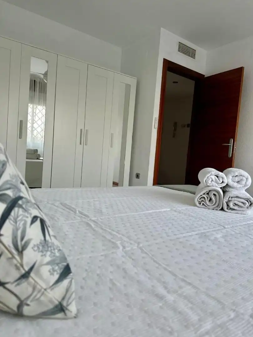 Dormitori de Casa o xalet en venda en Córdoba amb Aire condicionat, Jardí privat i Terrassa