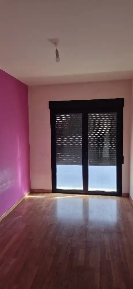 Habitación de Piso en venta en Almansa con Calefacción y Balcón