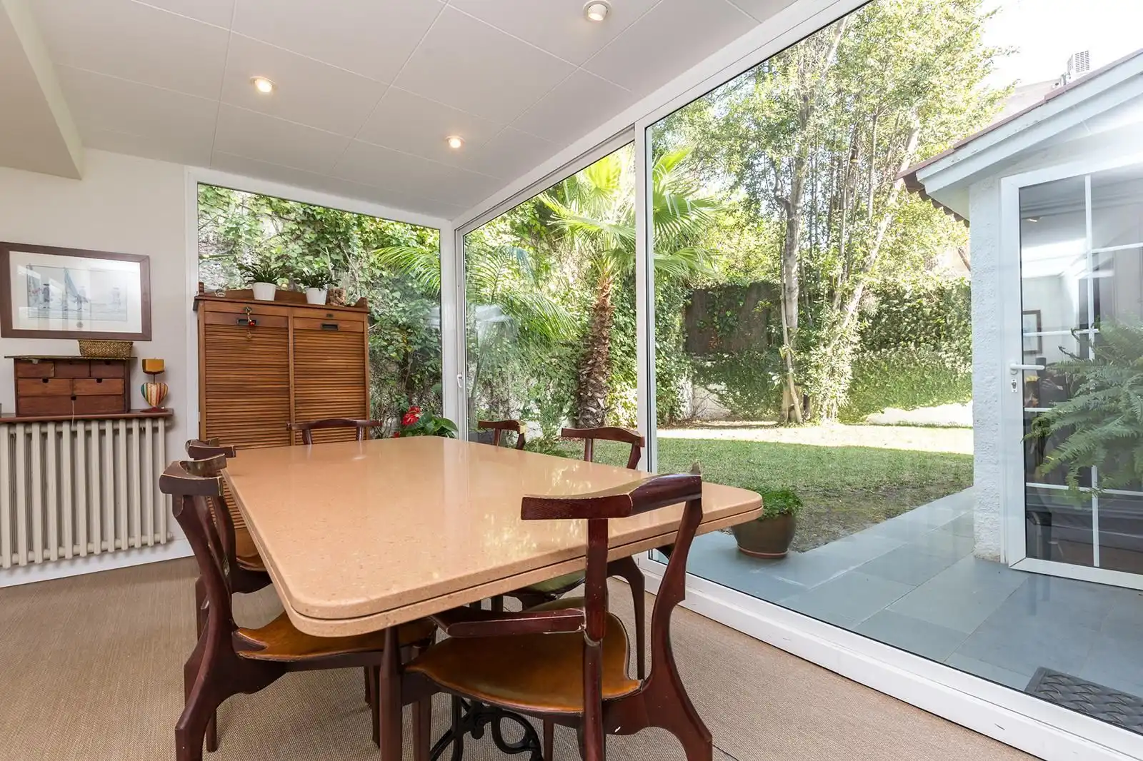 Comedor de Casa o chalet de alquiler en Sant Just Desvern con Aire acondicionado, Calefacción y Jardín privado