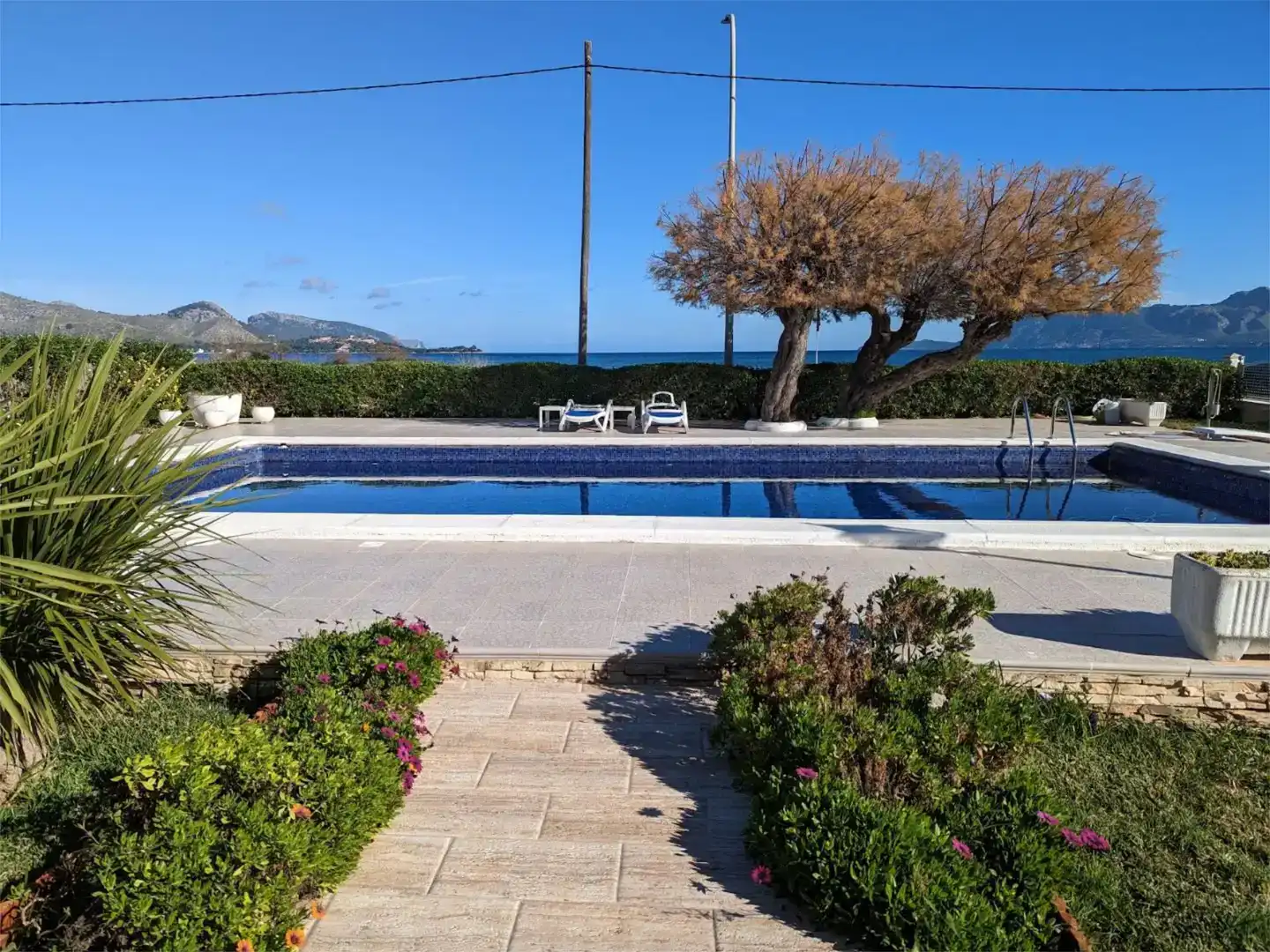Piscina de Apartament de lloguer en Pollença amb Aire condicionat, Jardí privat i Parquet