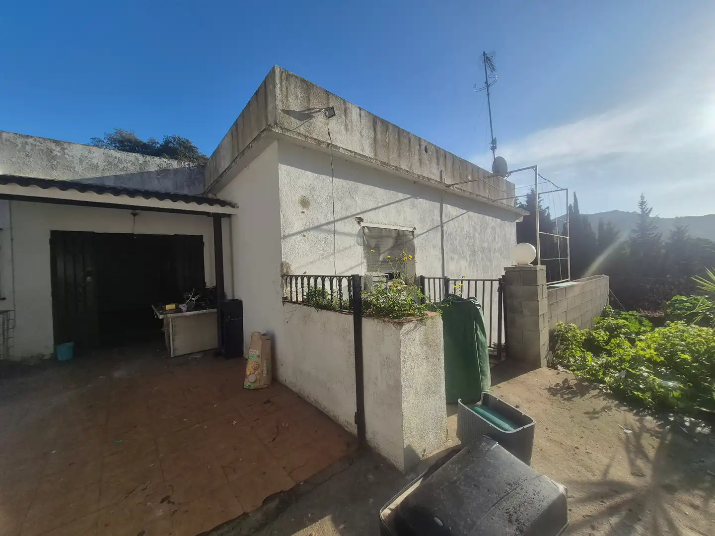 Außenansicht von Haus oder Chalet zum Verkauf in Sant Cebrià de Vallalta mit Privatgarten
