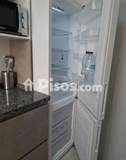 Cocina de Ático de alquiler en Almería con Amueblado