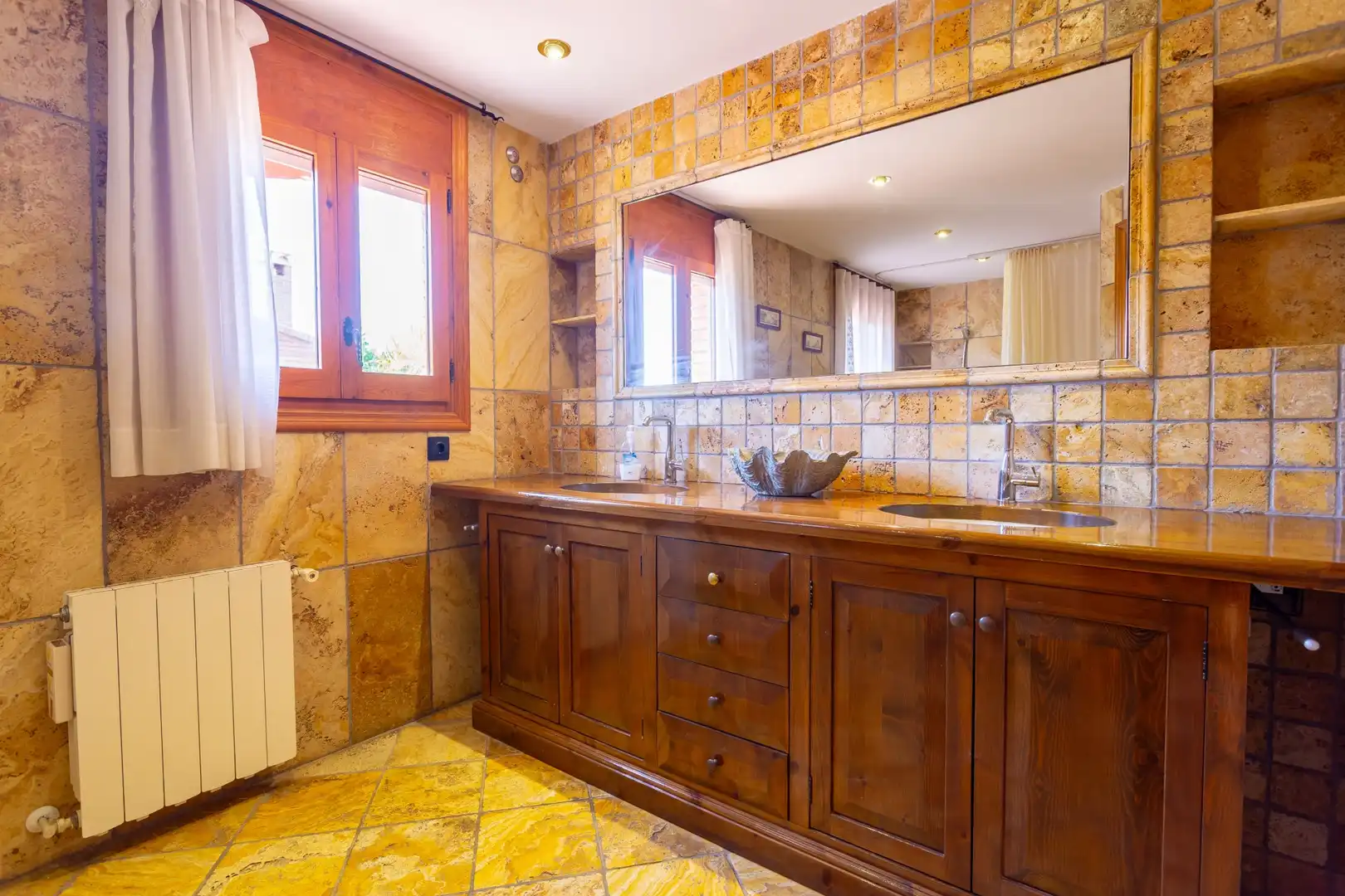 Bathroom of Houses for sale in Cambrils  with Air Conditioner, Heating and Terrace