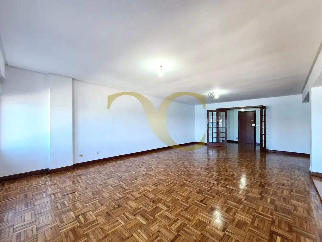 Sala d'estar de Pis en venda en Gijón  amb Calefacció i Terrassa