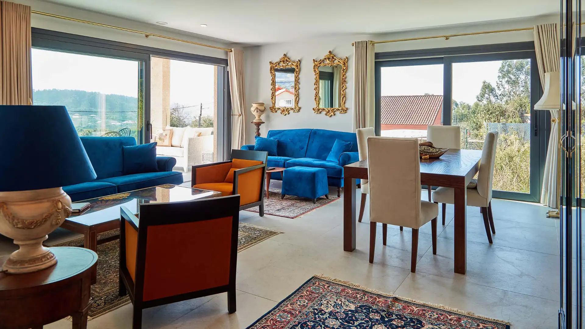 Living room of Houses for sale in Sanxenxo  with Heating, Terrace and Oven