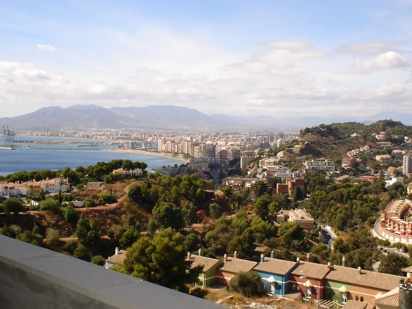 Vista exterior de Pis de lloguer en Málaga amb Aire condicionat, Calefacció i Parquet