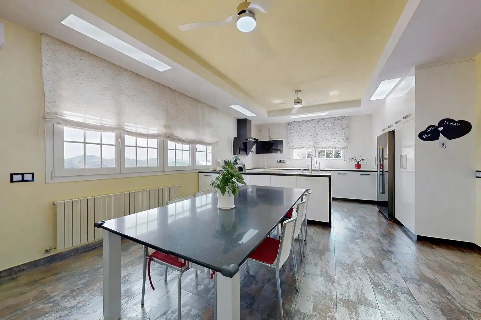 Cocina de Casa o chalet en venta en Caldes de Montbui con Aire acondicionado, Calefacción y Jardín privado