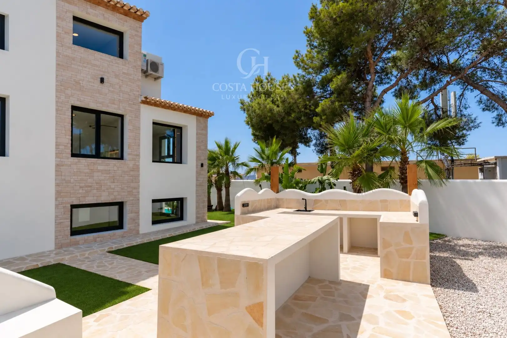 Chalet con piscina en venta en Carrer Cap Negre 135, imagen 48